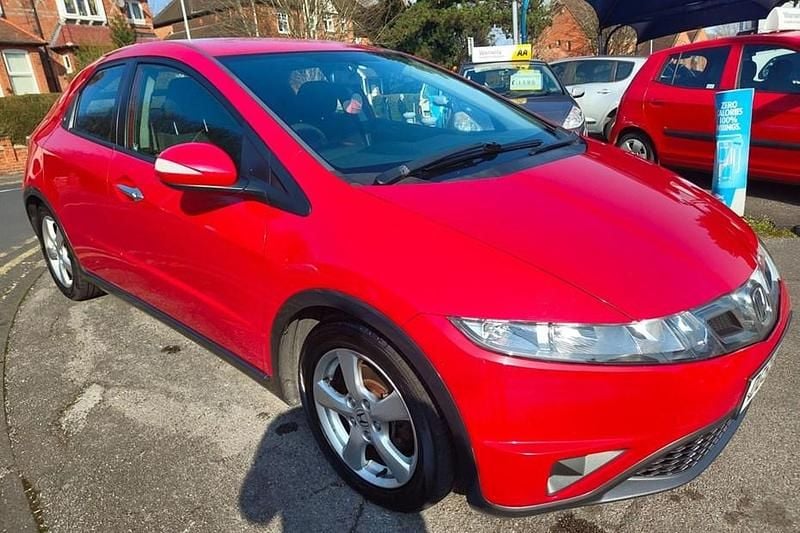 Used Honda Civic SE 98 HP (72 kW) 2009 Red Hatchback
