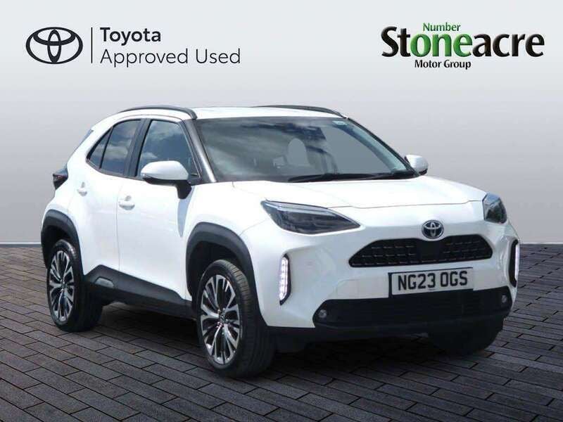 White Used 2023 Toyota Yaris Cross SUV | £24,500 (Fair price) - Image 1/2