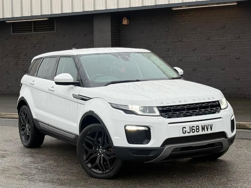 Used Land Rover Range Rover evoque SE 2018 White Estate