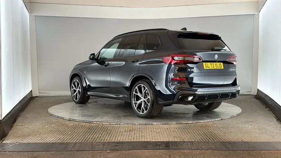 Used BMW X5 M Sport 335 HP (246 kW) 2022 Black SUV