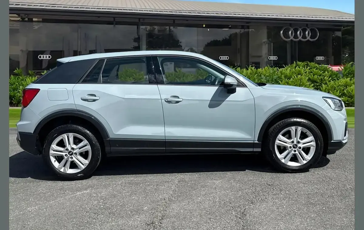 Used Audi Q2 Sport 108 HP (79 kW) 2022 Grey SUV