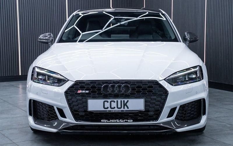 Used Audi RS5 Comfort 450 HP (330 kW) 2018 White Coupe