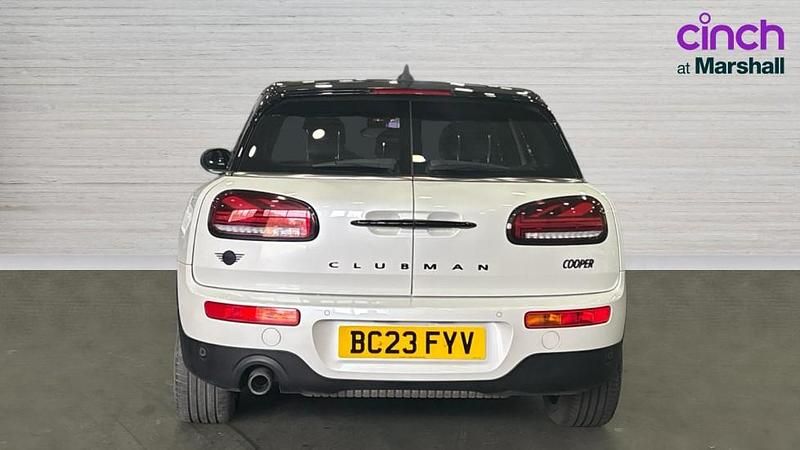 Used Mini Cooper Clubman Exclusive 136 HP (100 kW) 2023 White Estate