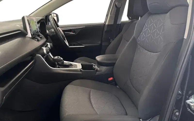 Used Toyota RAV4 Hybrid Design 222 HP (163 kW) 2022 Black SUV