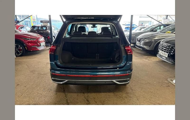 Used VW Tiguan Elegance 150 HP (110 kW) 2021 Blue SUV