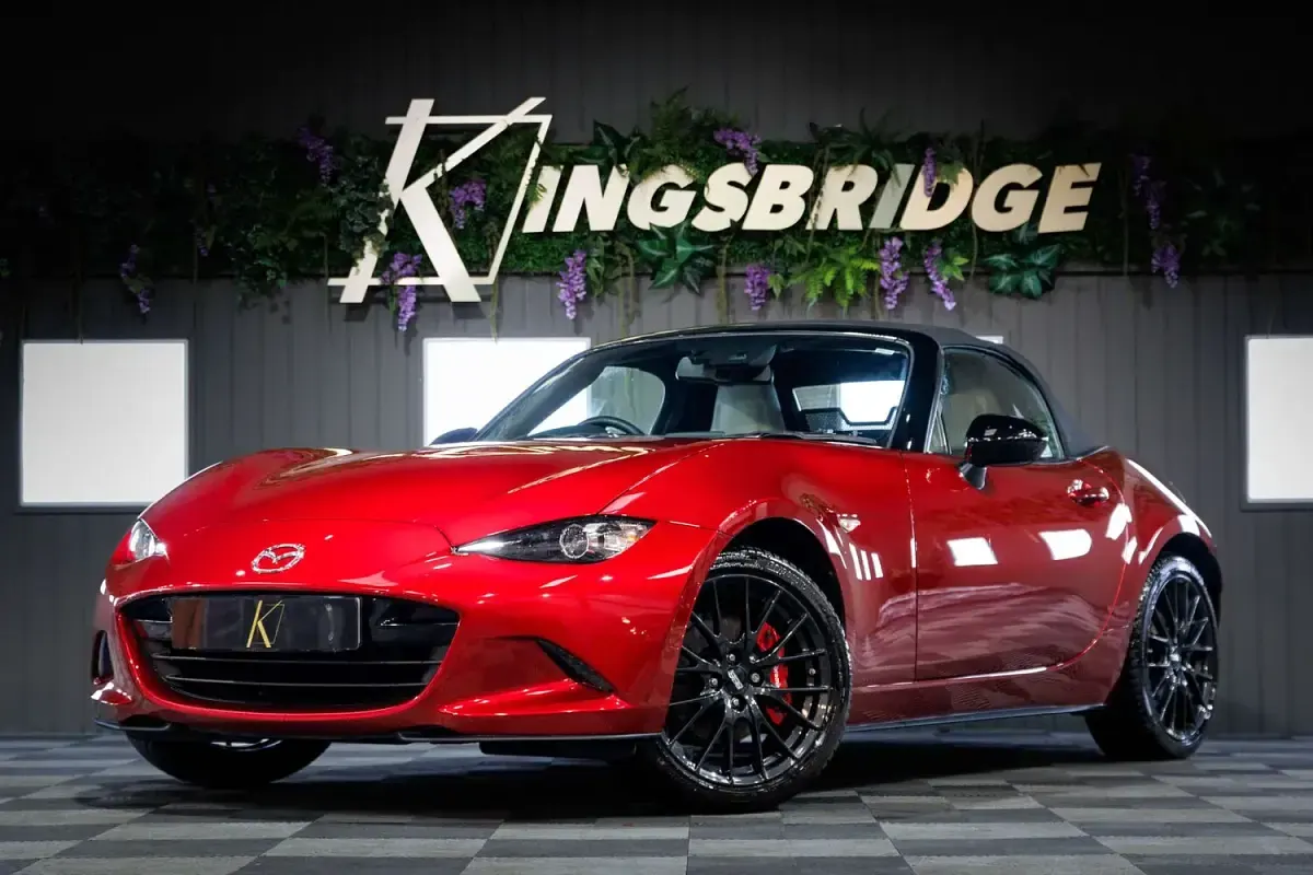 Used Mazda MX5 Homura-Line 184 HP (135 kW) 2023 Red Cabriolet