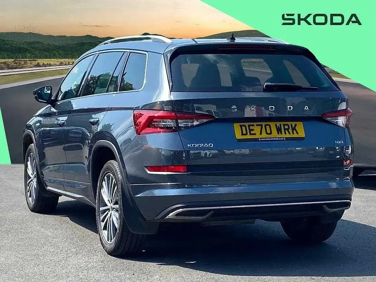 Used Skoda Kodiaq LAURIN & KLEMENT 150 HP (110 kW) 2020 Grey SUV
