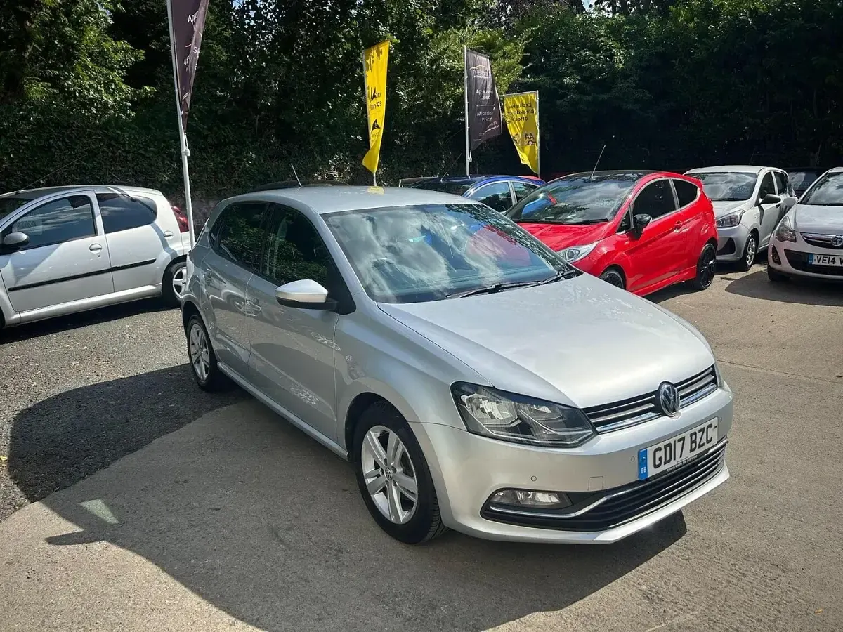 Used VW Polo Edition 90 HP (66 kW) 2017 Silver Hatchback
