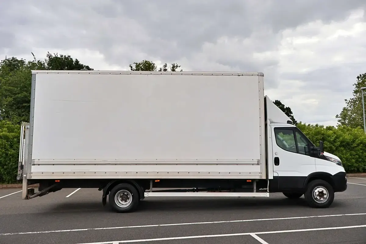 Used Iveco Daily 2018 White Hatchback