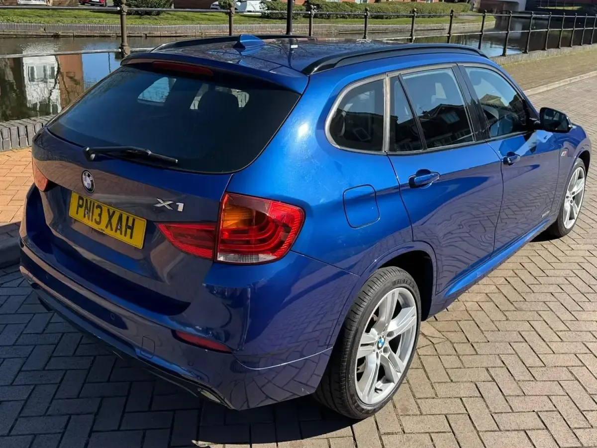 Begagnad BMW X1 M Sport 2013 Blå SUV