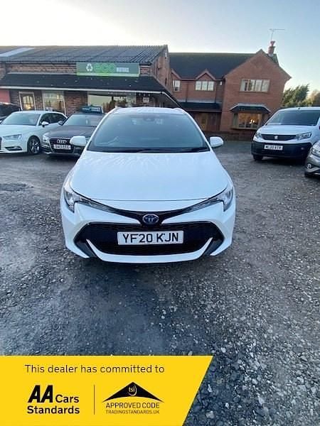 White Used 2020 Toyota Corolla Estate | £16,999 (Fair price) - Image 1/4