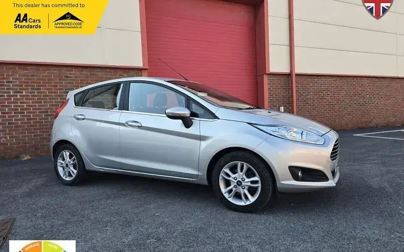 Used Ford Fiesta Zetec 82 HP (60 kW) 2017 Hatchback