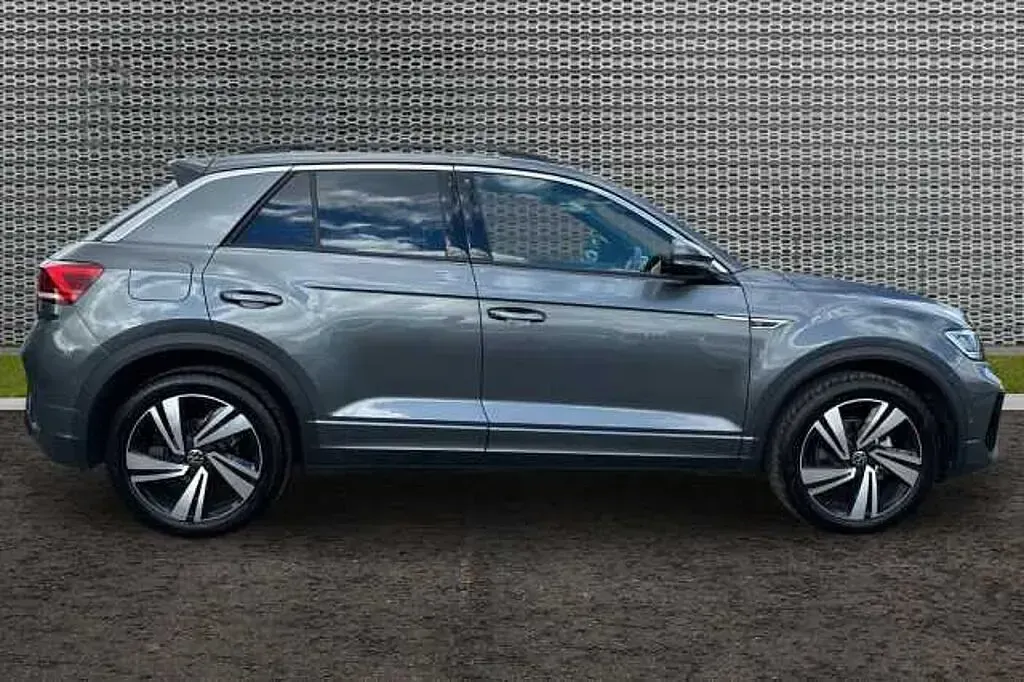 New VW T-Roc 150 HP (110 kW) 2025 SUV