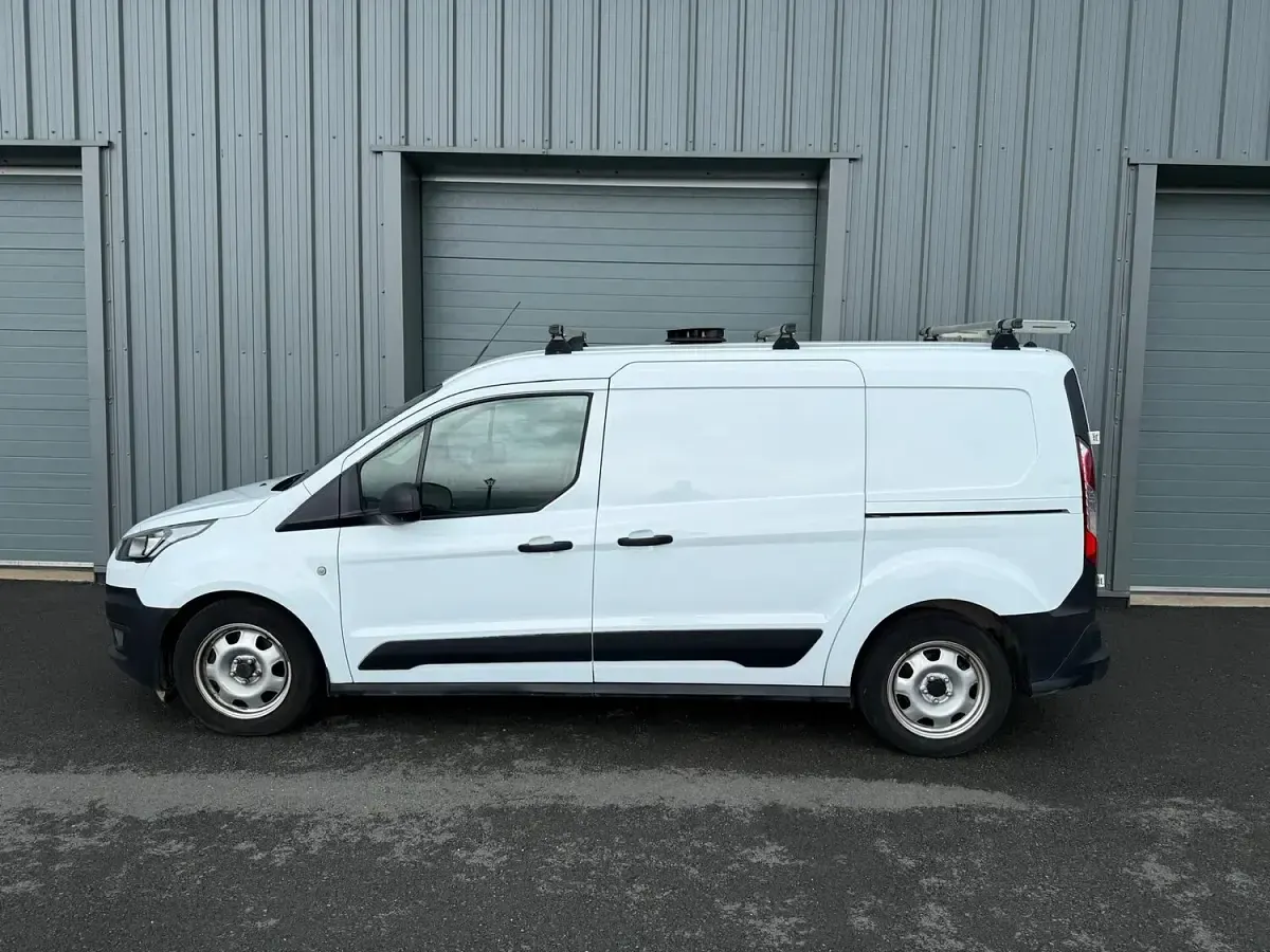 Used Ford Transit 100 HP (73 kW) 2022 White Van