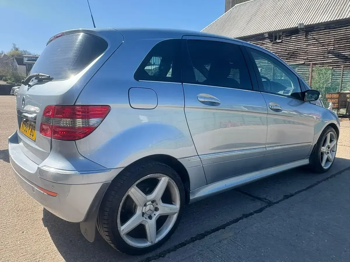 Used Mercedes B150 SE 2006 Blue MPV
