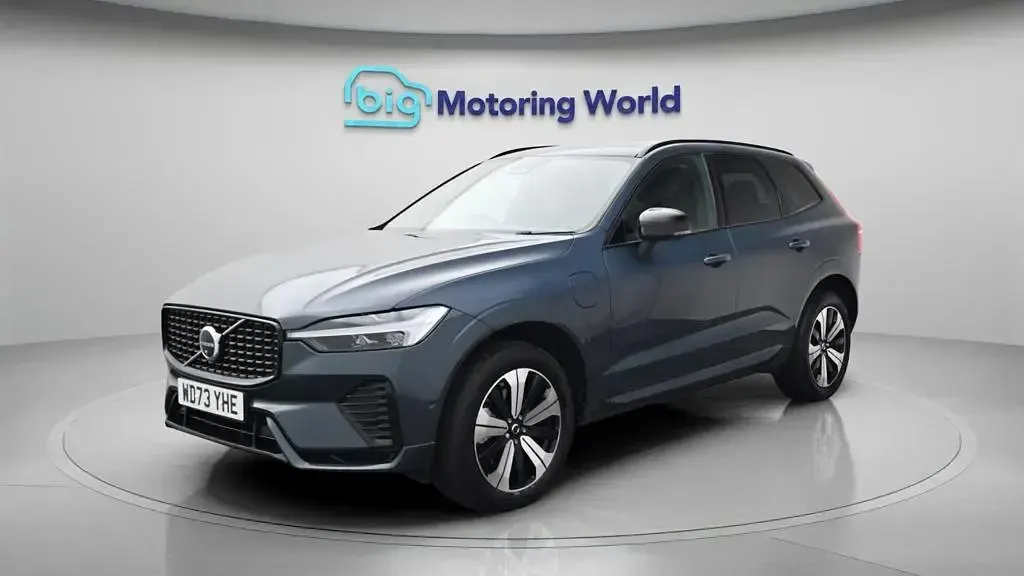Usado Volvo XC60 Plus 350 HP (257 kW) 2024 Azul SUV