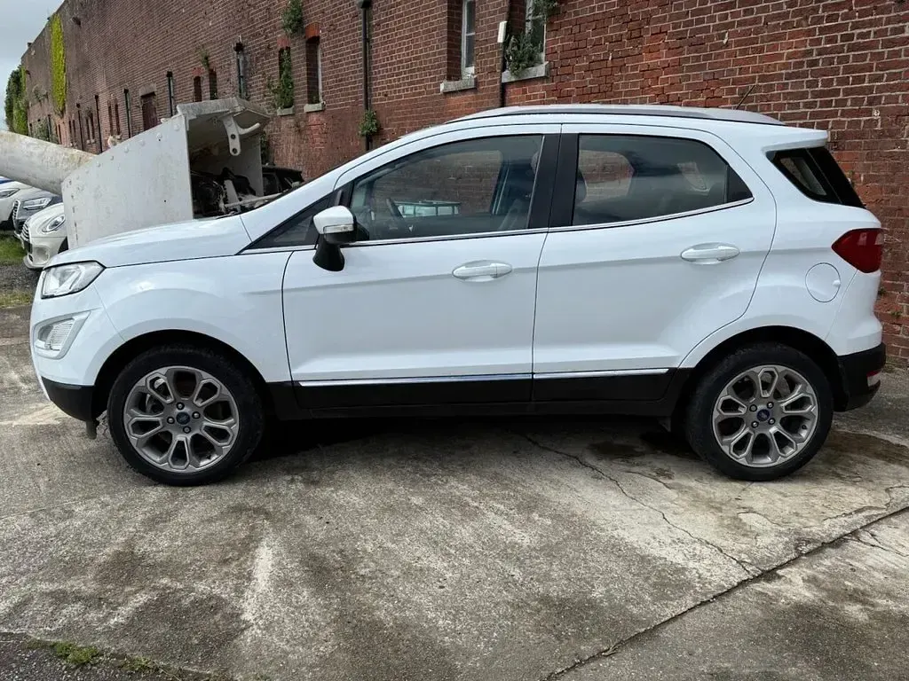 Used Ford Ecosport Titanium 125 HP (91 kW) 2018 White SUV