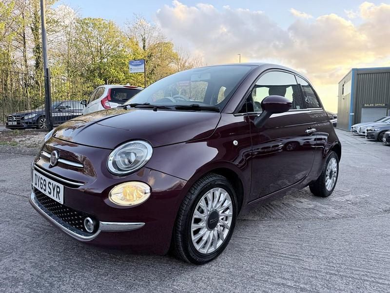 Usado Fiat 500 Lounge 85 HP (62 kW) 2020 Vermelho Citadino