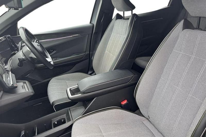 Used Renault Megane E-Tech 159 kW (217 HP) 2023 Grey Hatchback