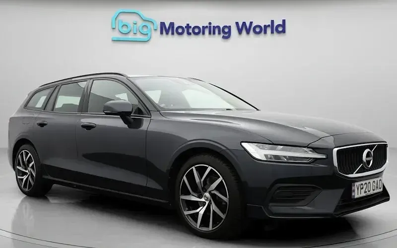 Used Volvo V60 Momentum 190 HP (139 kW) 2019 Estate