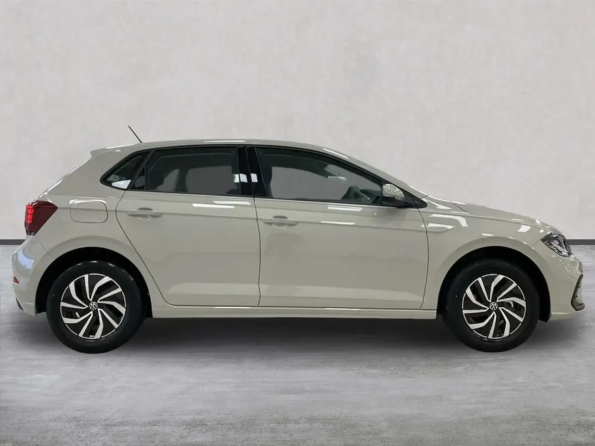 Używany VW Polo Life 95 KM (69 kW) 2026 Szary Hatchback
