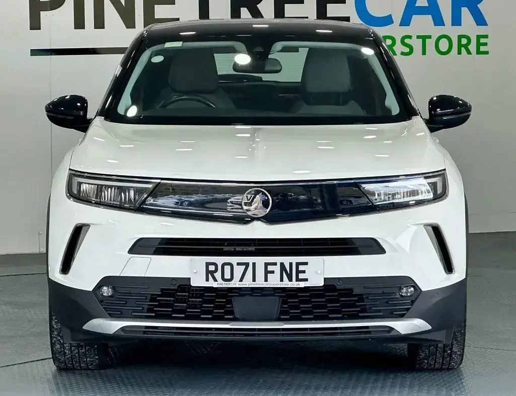 Second-hand Vauxhall Mokka Elite 110 CP (80 kW) 2021 Alb SUV