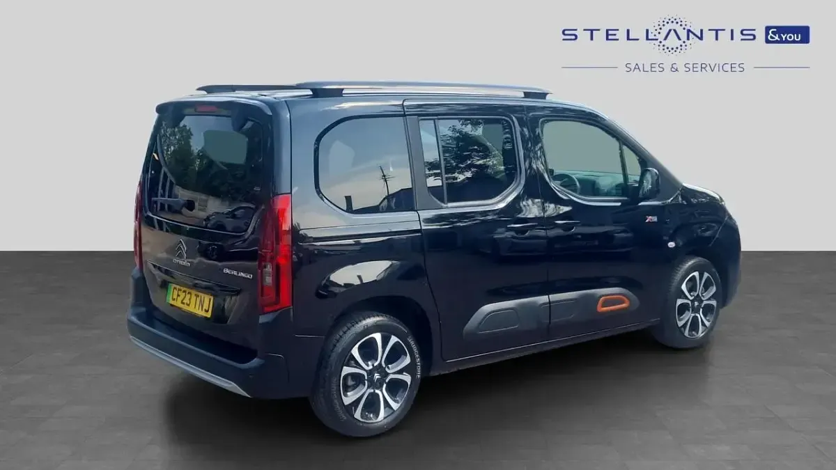 Used Citroën Berlingo XTR 98 kW (134 HP) 2023 Black MPV