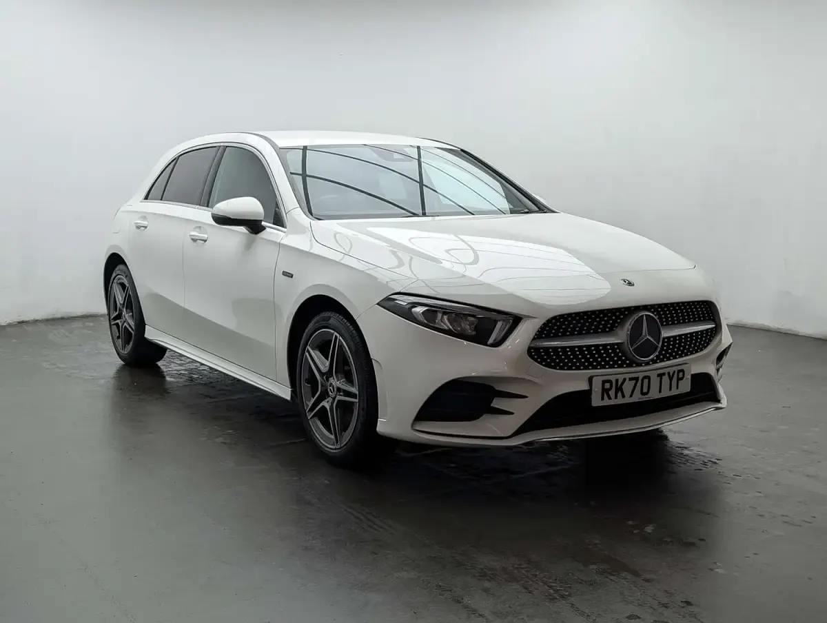 Used Mercedes A250 AMG line 2020 White Hatchback