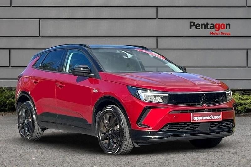 Used Vauxhall Grandland X S 130 HP (95 kW) 2023 Red SUV