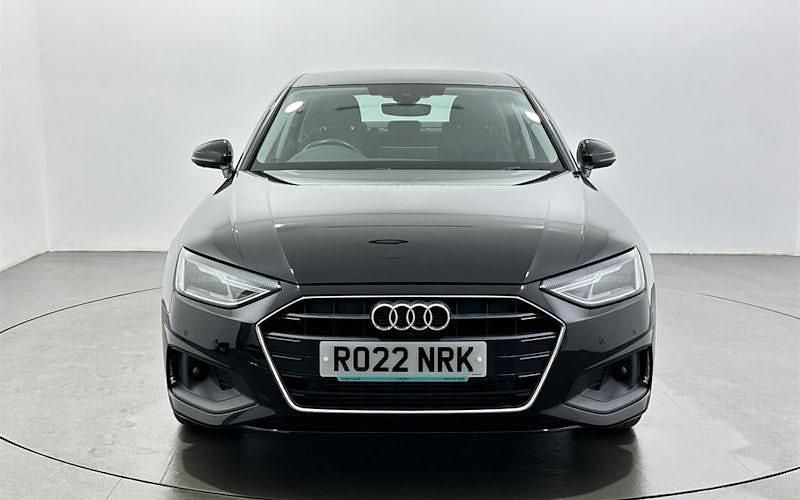Used Audi A4 Comfort 150 HP (110 kW) 2022 Black Sedan