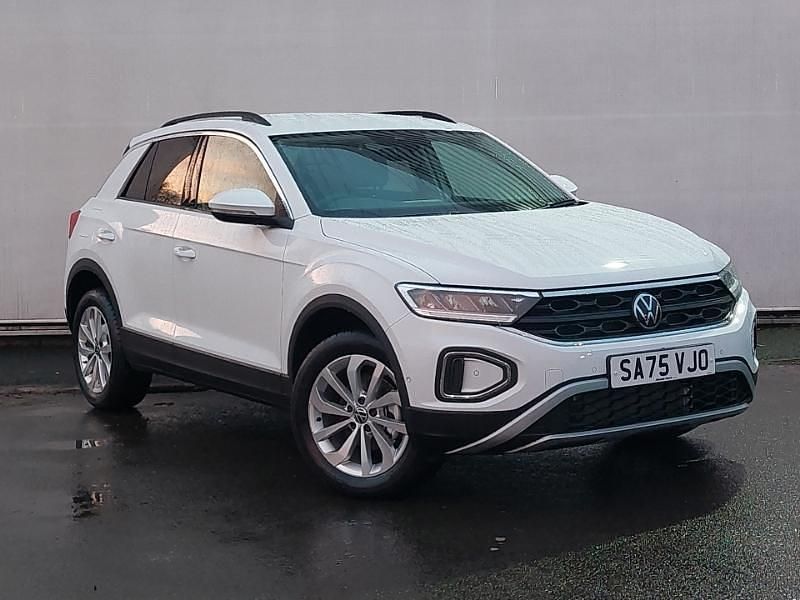New VW T-Roc Match 150 HP (110 kW) 2025 White SUV