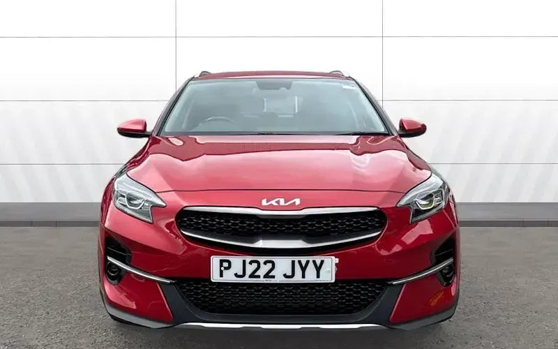 Used Kia XCeed 120 HP (88 kW) 2022 Red SUV
