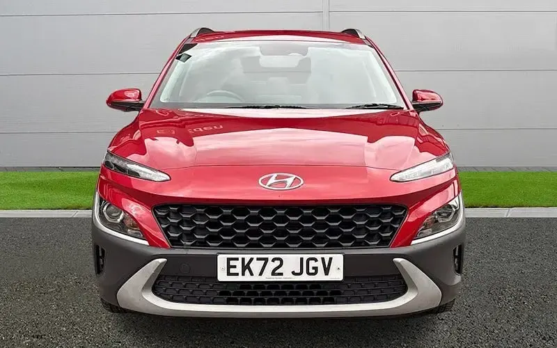 Used Hyundai Kona SE 141 HP (103 kW) 2022 Red SUV