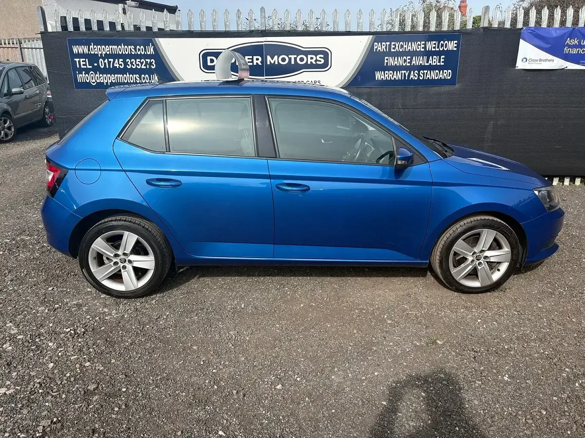 Used Skoda Fabia SE 110 HP (80 kW) 2015 Blue Hatchback