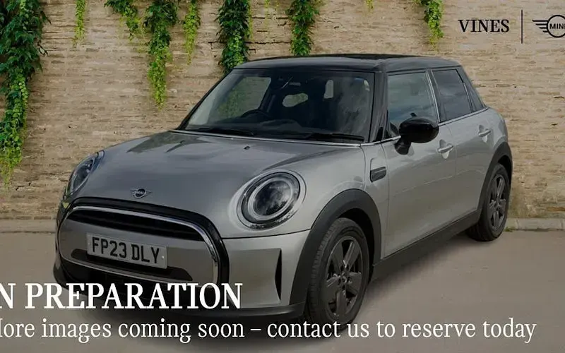 Used Mini Cooper Classic 136 HP (100 kW) 2022 Silver Hatchback