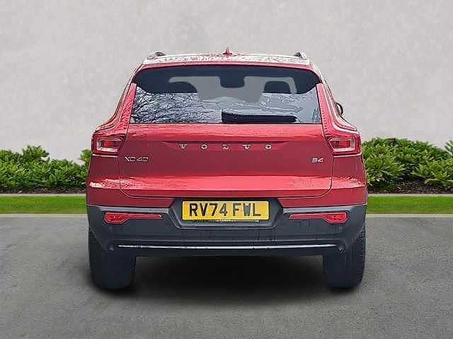 Used Volvo XC40 Ultra 197 HP (144 kW) 2025 SUV