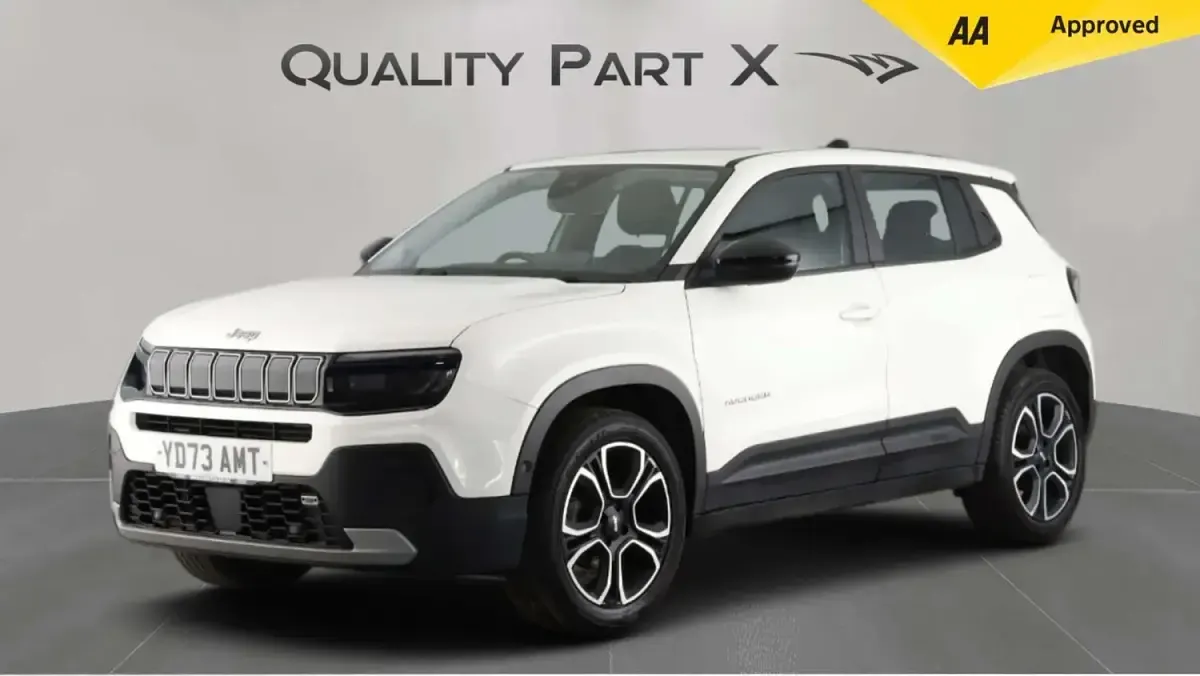Used Jeep Avenger Altitude 100 HP (73 kW) 2024 White SUV