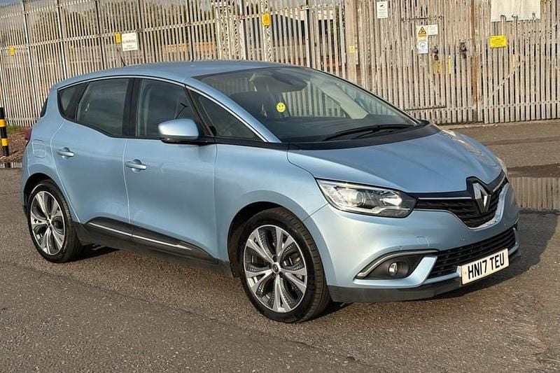 Blue Used 2017 Renault Scénic IV Dynamique MPV | £6,996 (Super price) - Image 1/1