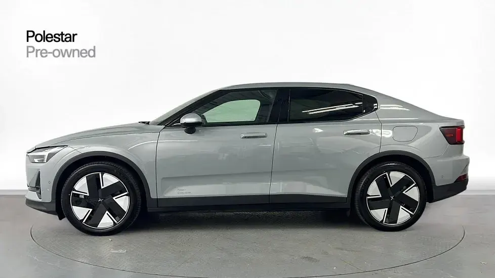 Begagnad Polestar 2 Long Range Single Motor 219 kW (299 HK) 2025 Grå Halvkombi
