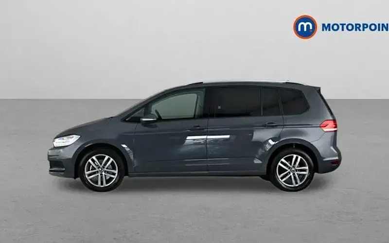 Used VW Touran Match 150 HP (110 kW) 2025 Grey MPV