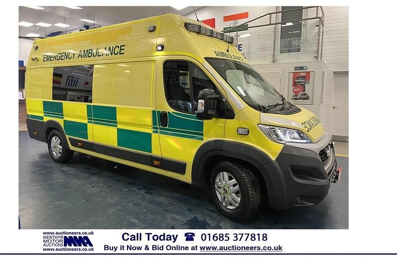Used Fiat Ducato 180 HP (132 kW) 2016 Yellow Van