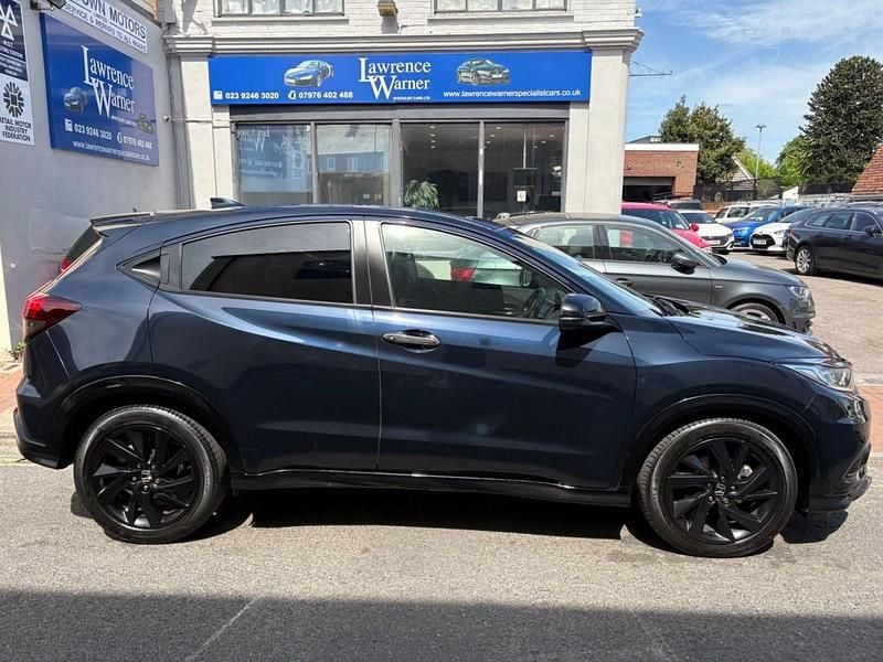 Blue Used 2020 Honda HR-V Sport SUV | £15,975 (Fair price) - Image 1/4