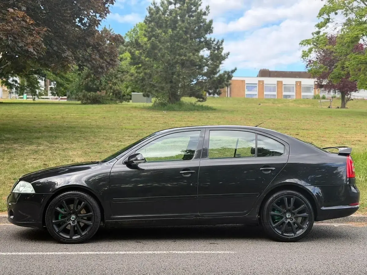 Used Skoda Octavia vRS 150 HP (110 kW) 2005 Black Hatchback