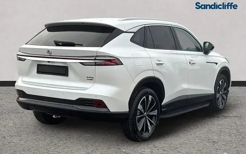 New MG HS Trophy 299 HP (219 kW) 2026 Solid  white pearl SUV