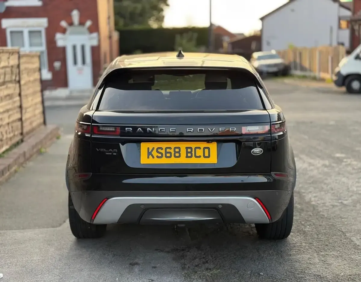 Used Land Rover Range Rover Velar SE Dynamic 2018 Black SUV