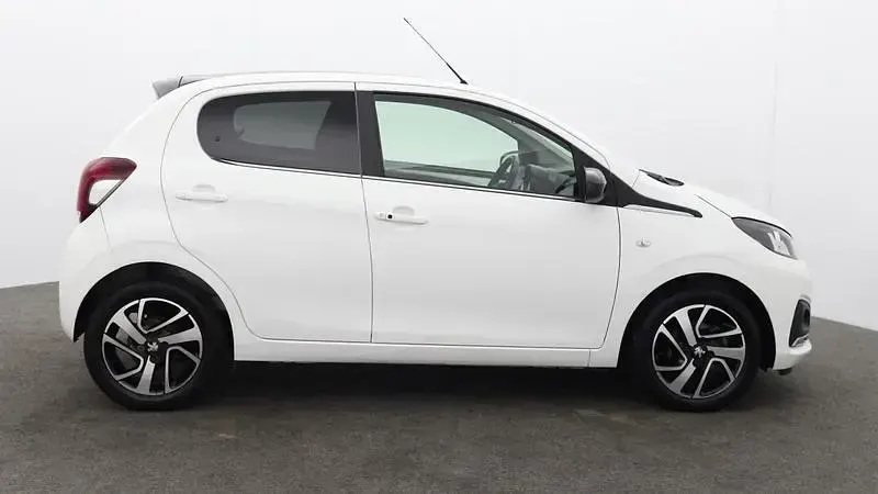 Used Peugeot 108 Allure 2021 White Hatchback