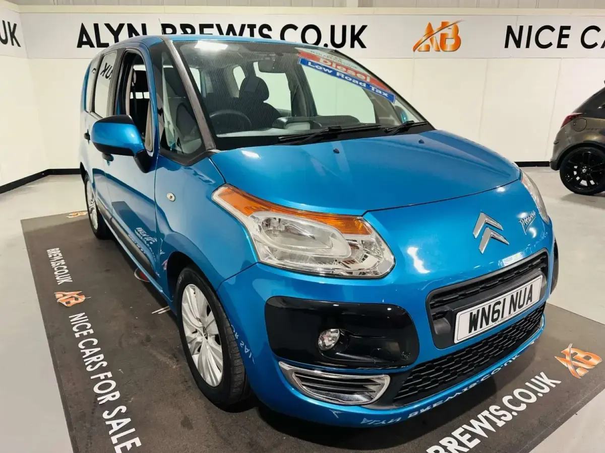 Usado Citroën C3 Picasso VTR Sport 90 HP (66 kW) 2011 Azul Monovolume