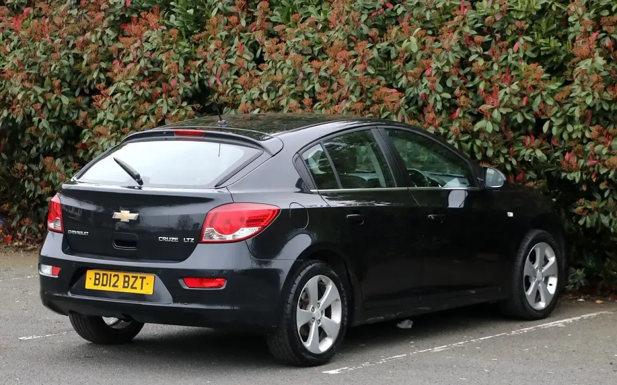Used Chevrolet Cruze LTZ 141 HP (103 kW) 2012 Black Hatchback