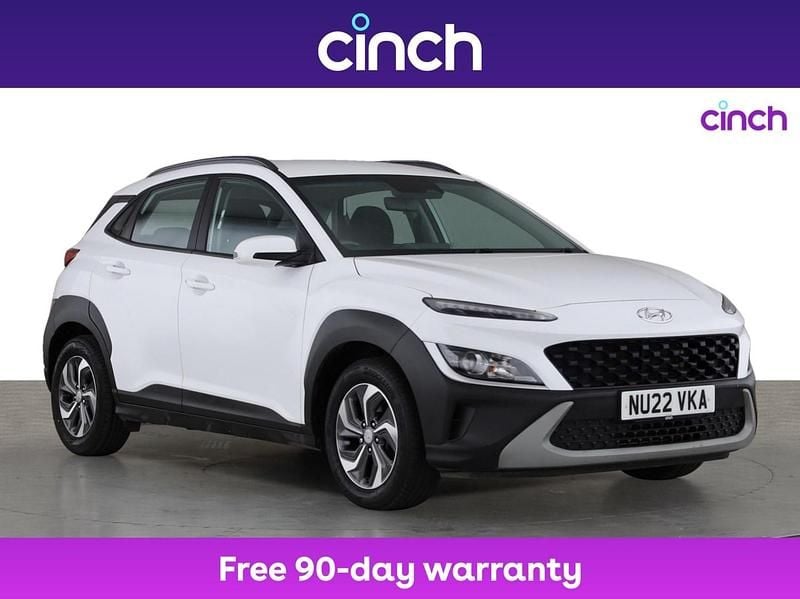 White Used 2022 Hyundai Kona SE SUV | £13,499 (Good price) - Image 1/3