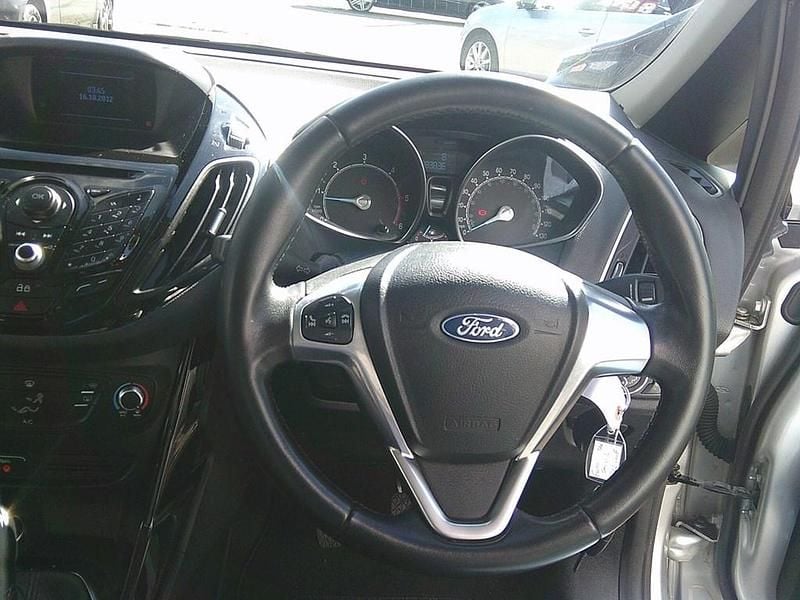 Used Ford B-MAX Zetec 2012 Silver MPV